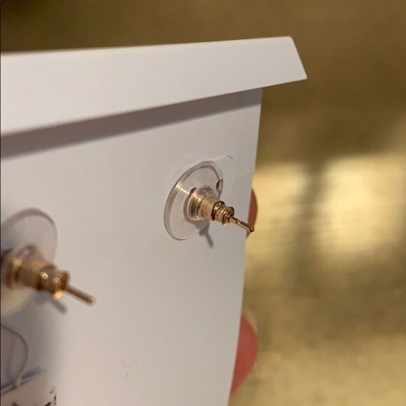 ❌Last deal ❌Kendra  Scott pearl earring - Picture 6 of 11